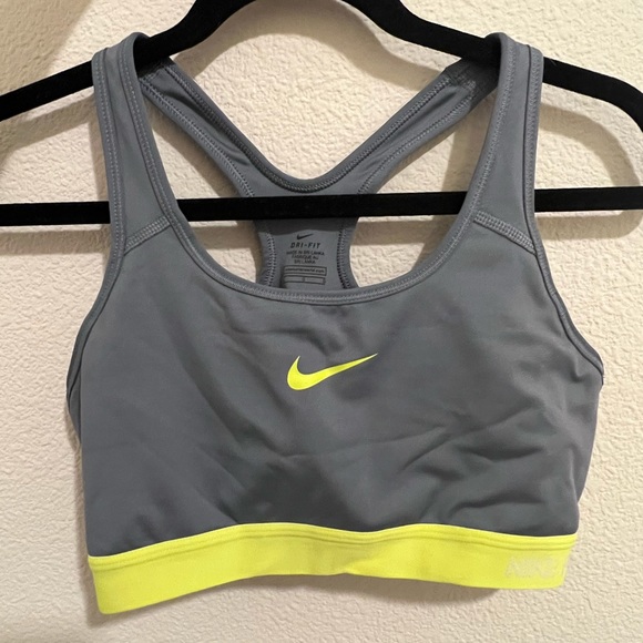 Nike Dri-Fit Sports Bra